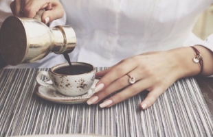 أطعمة ومشروبات وأدوية لا تتناولها بعد فنجان القهوة