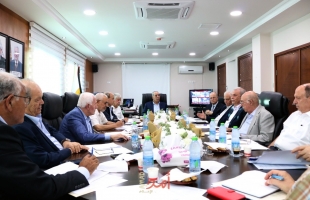 في غياب عباس..تنفيذية منظمة التحرير: بالوحدة الوطنية نفشل مخططات دولة الاحتلال