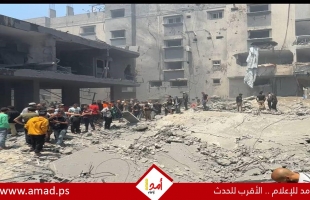 استشهاد مدنيين وإصابة آخرين بقصف إسرائيلي بــ مخيم النصيرات وسط غزة - تفاصيل