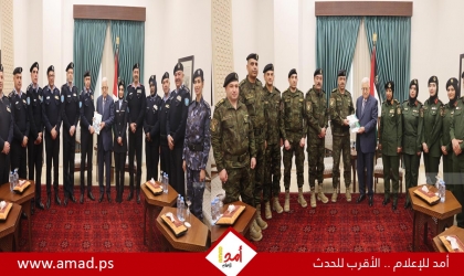 الرئيس عباس يتسلم تقارير 2025 الأمنية: انخفاض في معدلات الجريمة وإشادة بفرض سيادة القانون